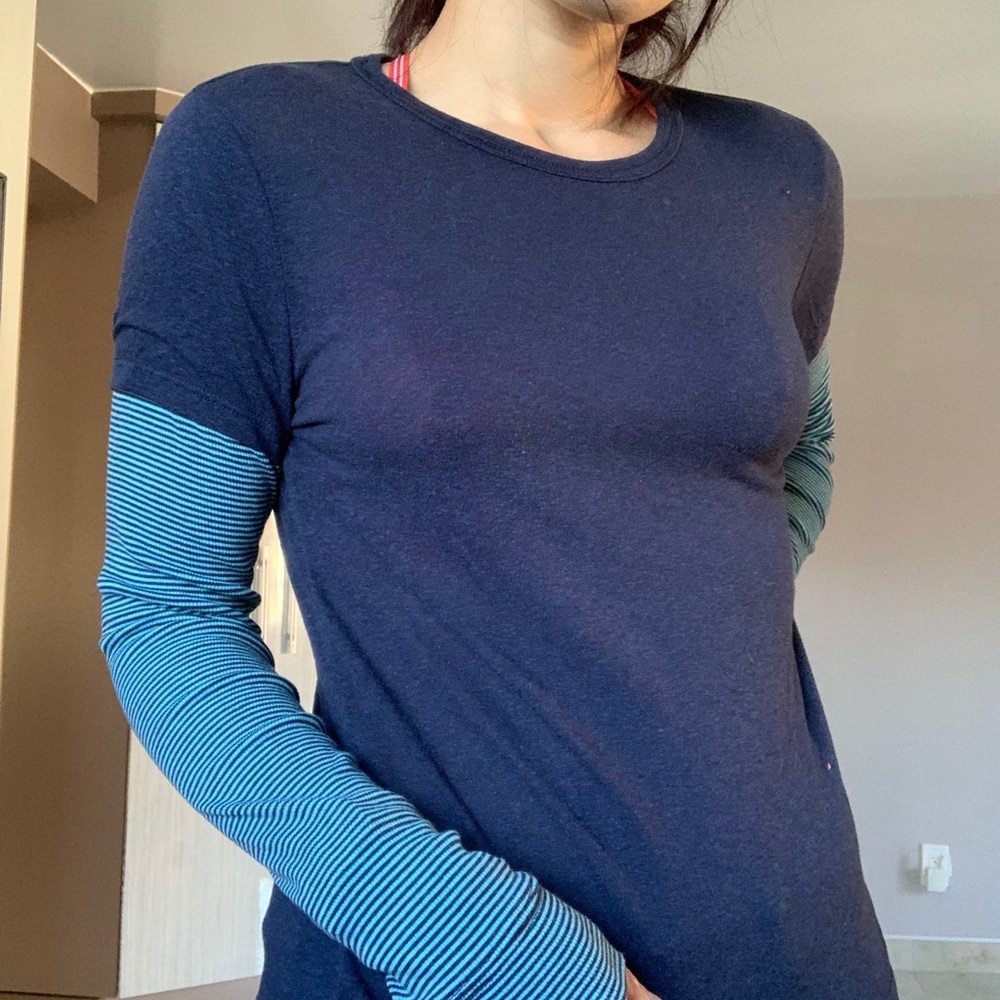 Two tone tee - Picture 3 of 4